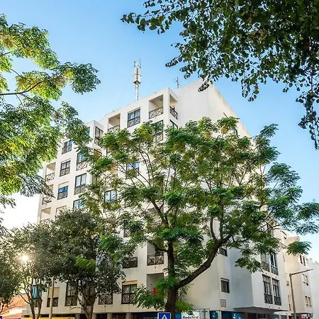 Hostwise - Spacious & Sunny Flat - Apartamento *