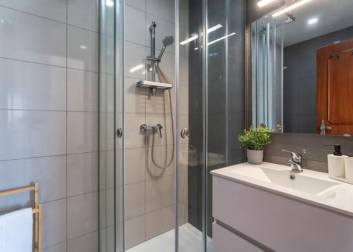 Hostwise - Spacious&sunny Flat - * Loulé