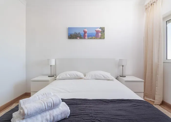 Apartmán Hostwise - Spacious & Sunny Flat - *