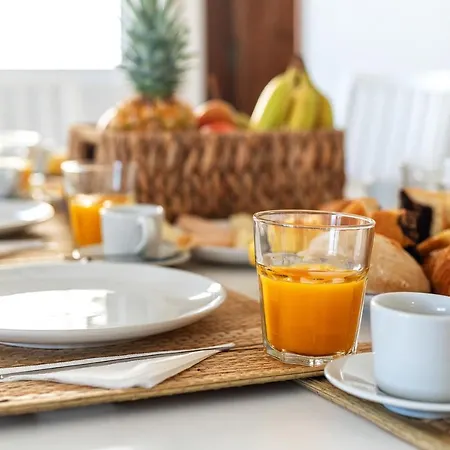 Hostwise - Spacious & Sunny Flat - Daire Loulé